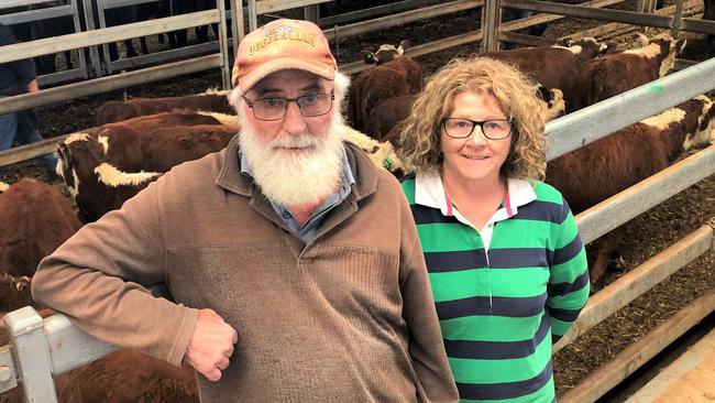 Tom and Chris White from Glenellen Pastoral, Henty, paid 707c/kg for 191kg Hereford heifers to join part of their breeding program, or $1350. Picture: Fiona Myers