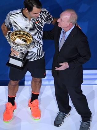 Federer shoes hotsell australian open 2017