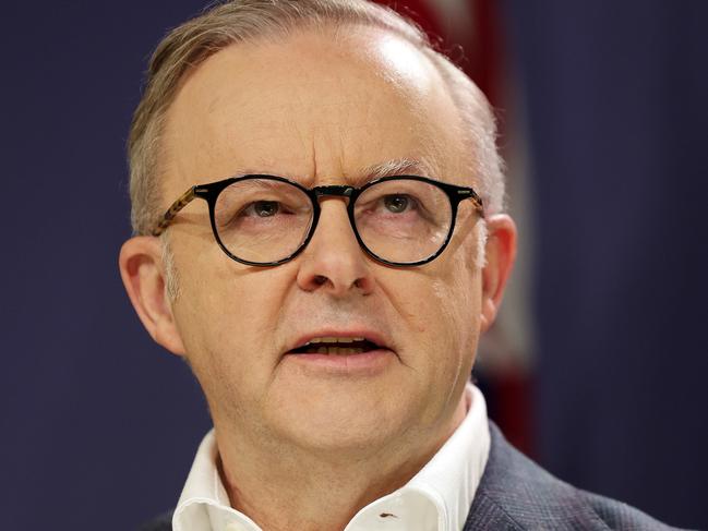 SYDNEY, AUSTRALIA . NewsWire Photos.  DECEMBER 9, 2023.   Australian Prime Minister Anthony Albanese addresses media at a press conference this morning in Sydney. Picture: NCA NewsWire/ Sam Ruttyn