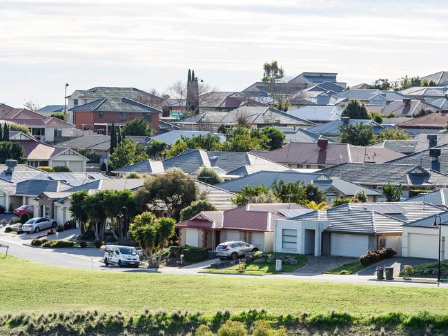 ADELAIDE, AUSTRALIA - NewsWire Photos AUGUST 19, 2021: Housing stock in Noarlunga Downs. Picture: NCA NewsWire /Brenton Edwards