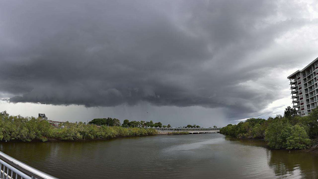 A storm is seen approaching Townsville CBD from behind the Townsville Bulletin building. PICTURE: MATT TAYLOR.