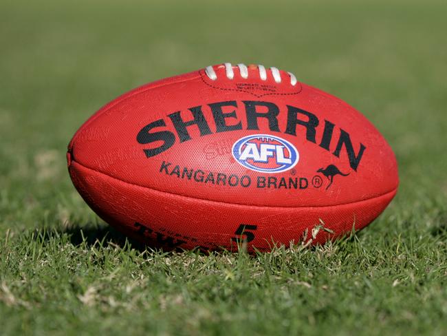 Cops called to junior footy brawl