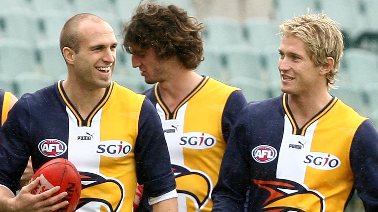 AFL melts over star’s Selwood tribute
