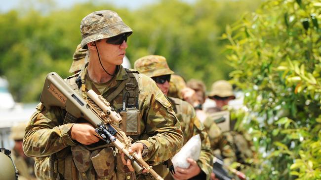 Federal Budget 2015: Defence Force spending hits $31.8 billion | news ...