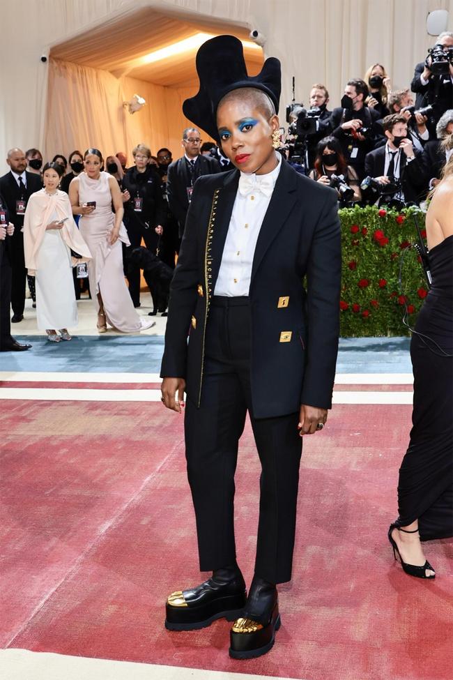 Janicza Bravo wears Schiaparelli at the 2022 Met Gala.