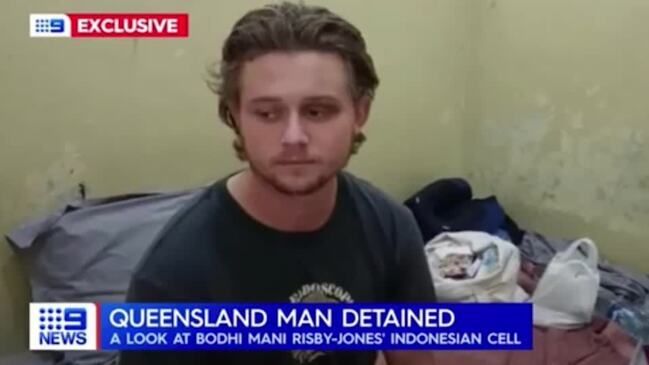 Inside tiny cell Aussie is being held (9NEWS)