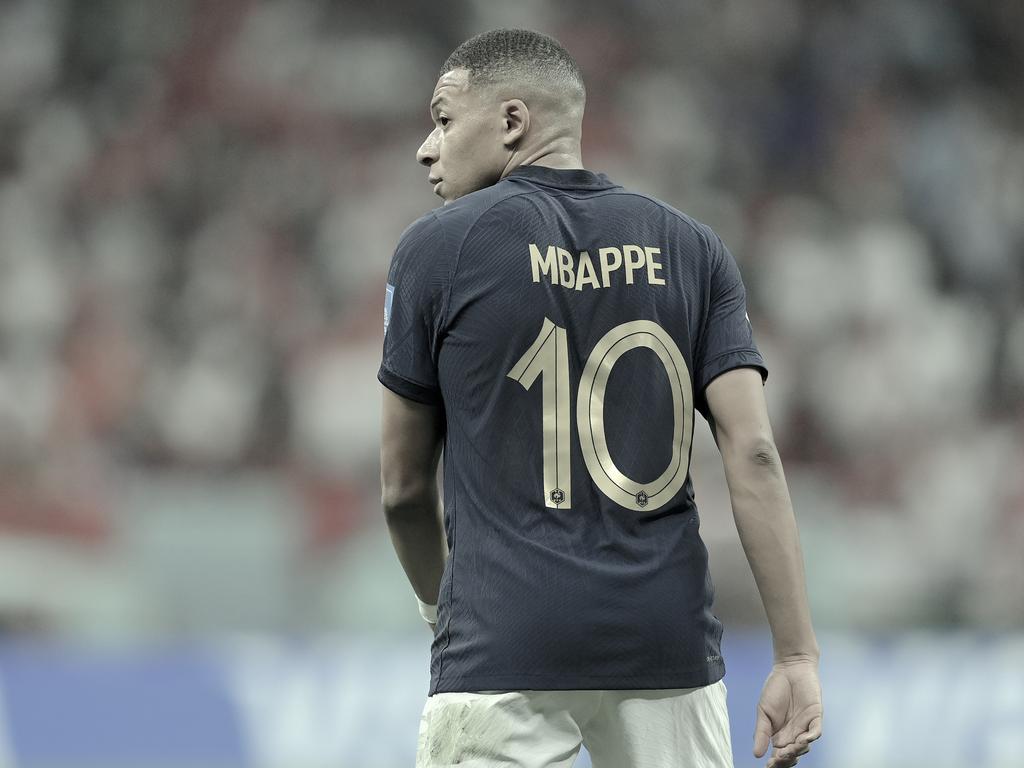 FIFA 22: Mbappé passa Neymar no top 10 de OVR; confira outras