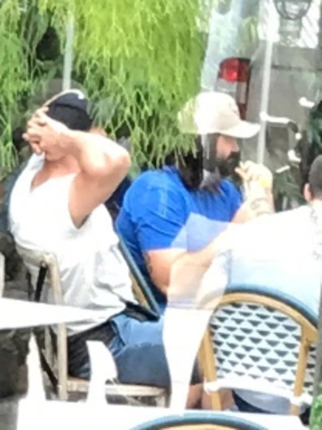 Aaron Woods spotted having a catch-up with Josh Jackson and other Canterbury Bulldogs players at Roselands. Picture: Supplied