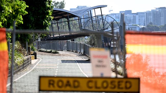 The riverside cycleway, which takes 5000 people a day, will be closed for an unknown period. Picture: NCA NewsWire / Dan Peled