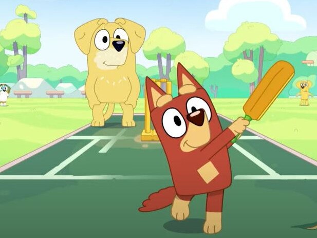Bluey's friend Rusty playing cricket