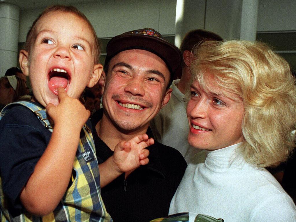 Tim and Natalia are reunited with Kostya in 1997 after he fought in Las Vegas.