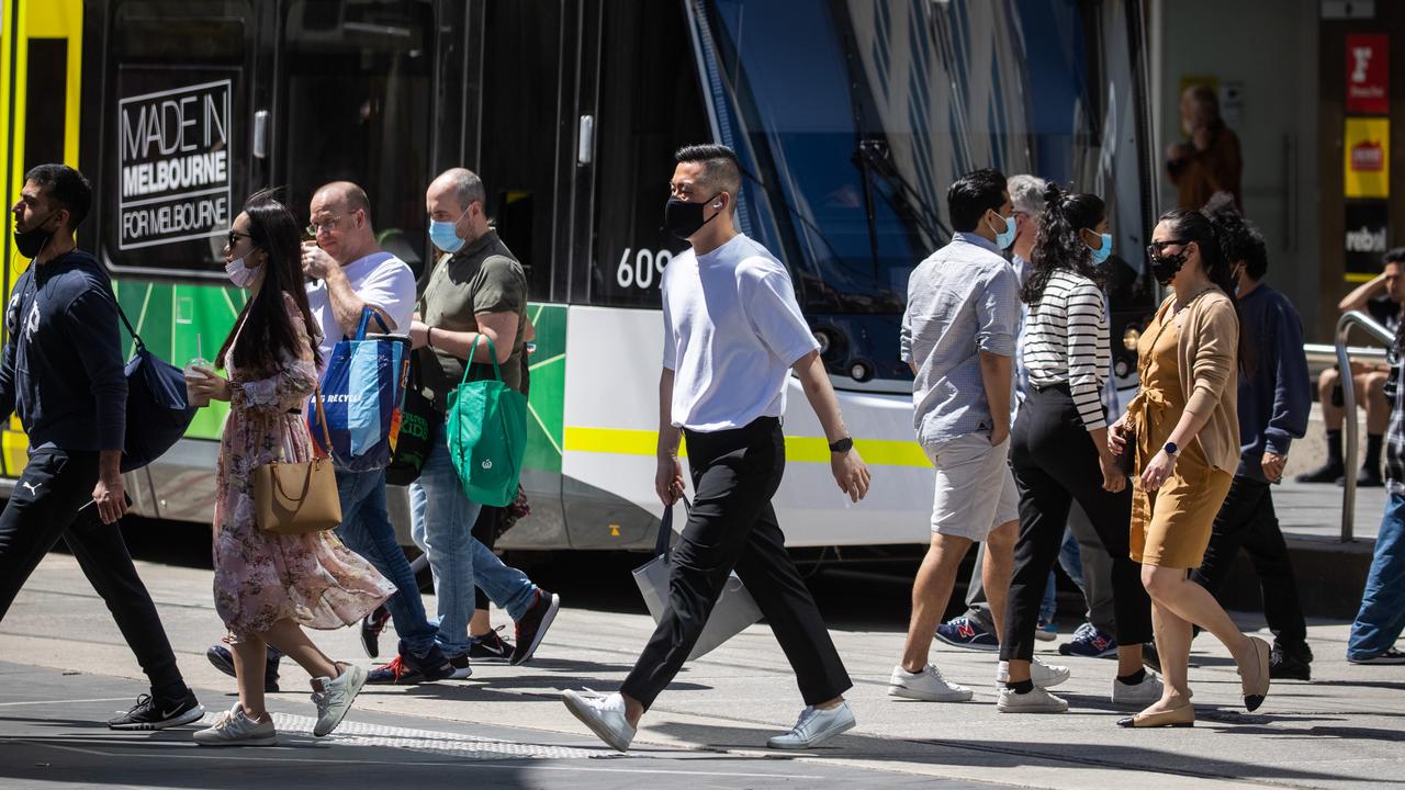 Those at-risk Victorians are urged to wear masks in high risk areas. Picture: NCA NewsWire / Paul Jeffers