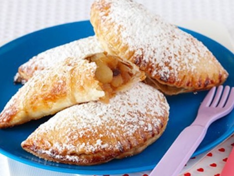 Retro recipe 14: Apple turnovers.