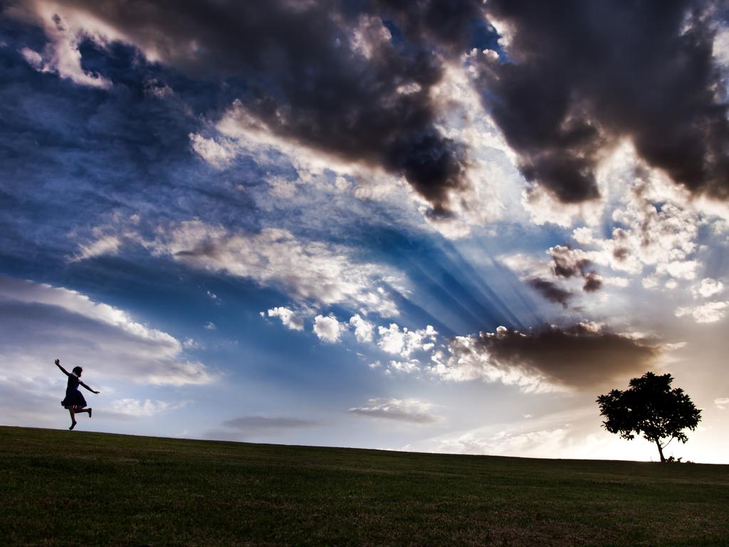 Mirza Shoaib from North Parramatta (NSW) Dancing on a Cloud! “This image is right on brief and is an absolutely gorgeous shot.. It is complex but yet still simplistic. The composition is great. The line of the horizon is slightly off angle, and I like that. It’s a nice use of silhouettes, the little girl dancing and the tree, and the light in the sky and clouds is beautiful.” Picture: 2015 Canon Light Awards