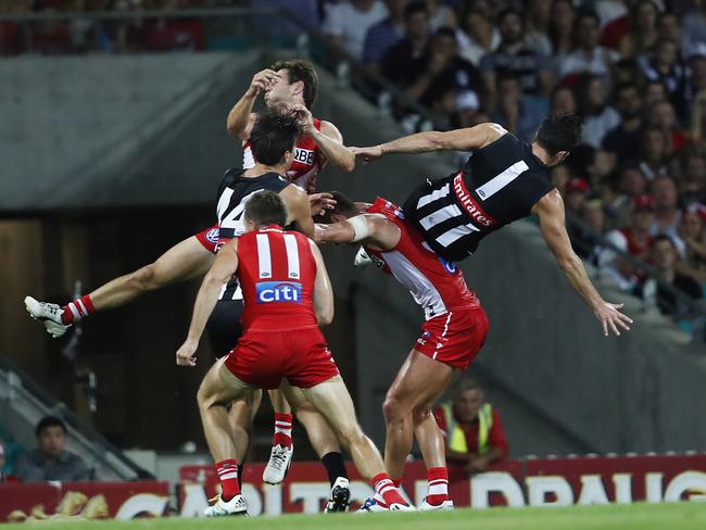 Alex Fasolo fell on his head in a marking contest. Picture: Phil Hillyard