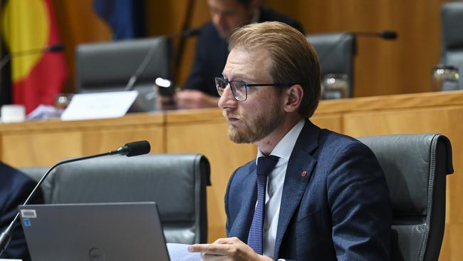 Coalition senator James Paterson criticised the government for ending its funding freeze. Picture: NCA NewsWire / Martin Ollman