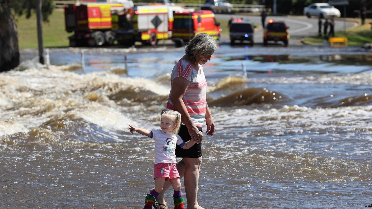 NSW Floods Warning Update By BOM, SES As Roads Closed And Rain ...