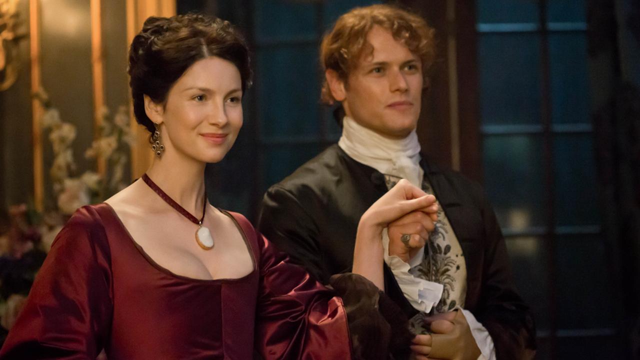 Claire and Jamie in season 2.