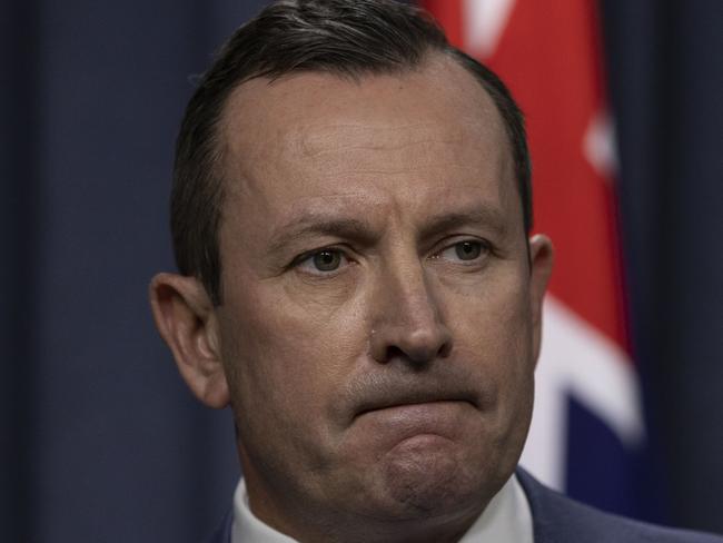 ##MUST STAY BEHIND THE PAYWALL. MUST CREDIT THE WEST AUSTRALIAN. NOT FOR SOCIALS## Premier Mark McGowan speaks to media on Jan 21, 2022. Picture: Matt Jelonek