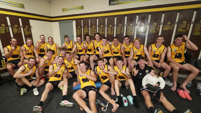 The victorious Ovens & Murray interleague team after its massive win against Goulburn Valley at Wangaratta on Saturday. Picture Yuri Kouzmin
