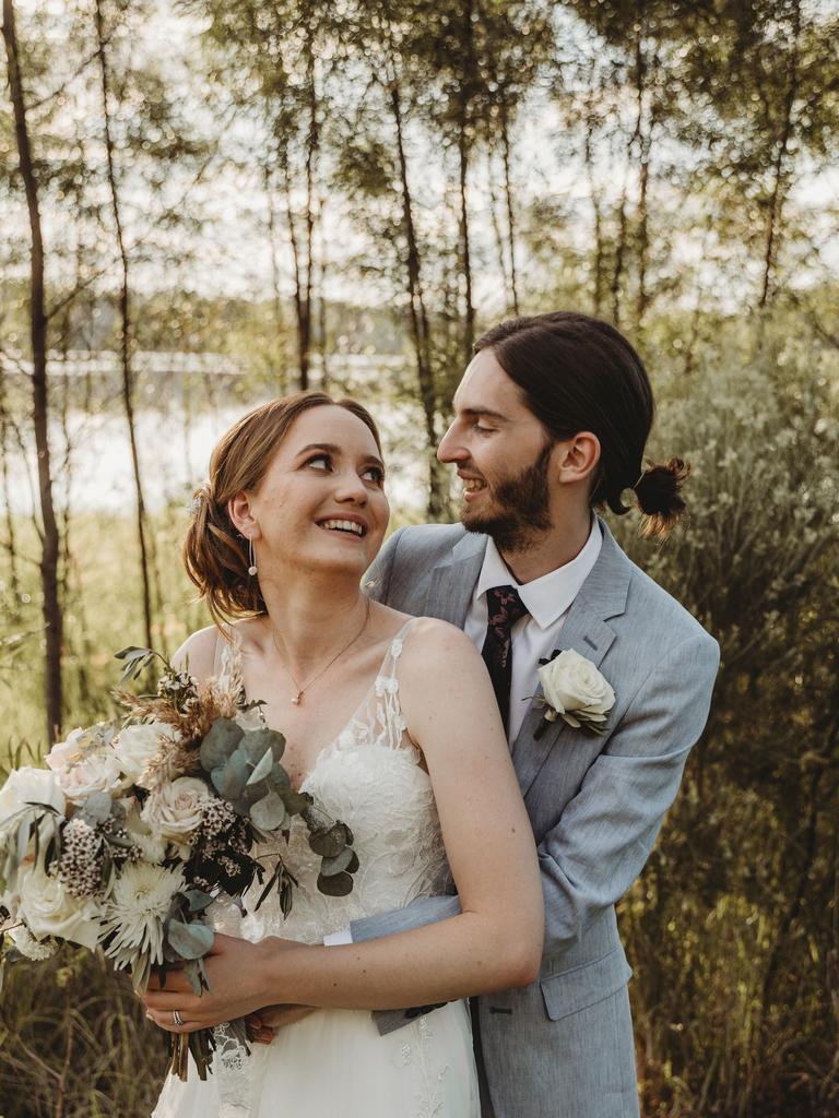 Isabel and Josh Richards at Reflections at Cooby on their wedding day, December 11, 2021. Photo: Tessa Cox Photography