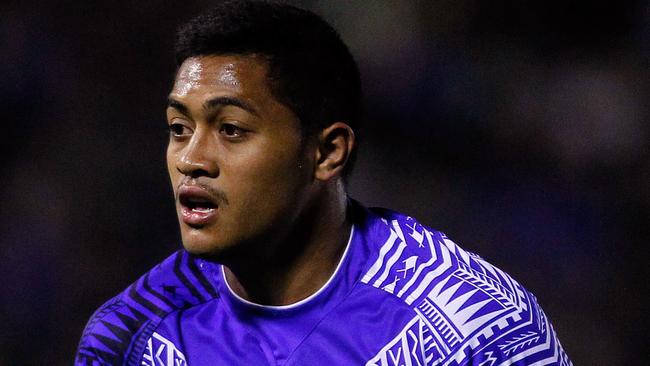 WARRINGTON, ENGLAND - OCTOBER 27: Anthony Milford of Samoa in action during the Rugby League World Cup Group B match between New Zealand and Samoa at the Halliwell Jones Stadium on October 27, 2013 in Warrington, England. (Photo by Paul Thomas/Getty Images)
