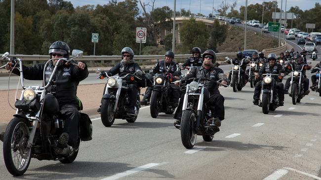 Rebels outlaw motorcycle gang are planning on riding from Wodonga to Melbourne via Bendigo on Saturday.