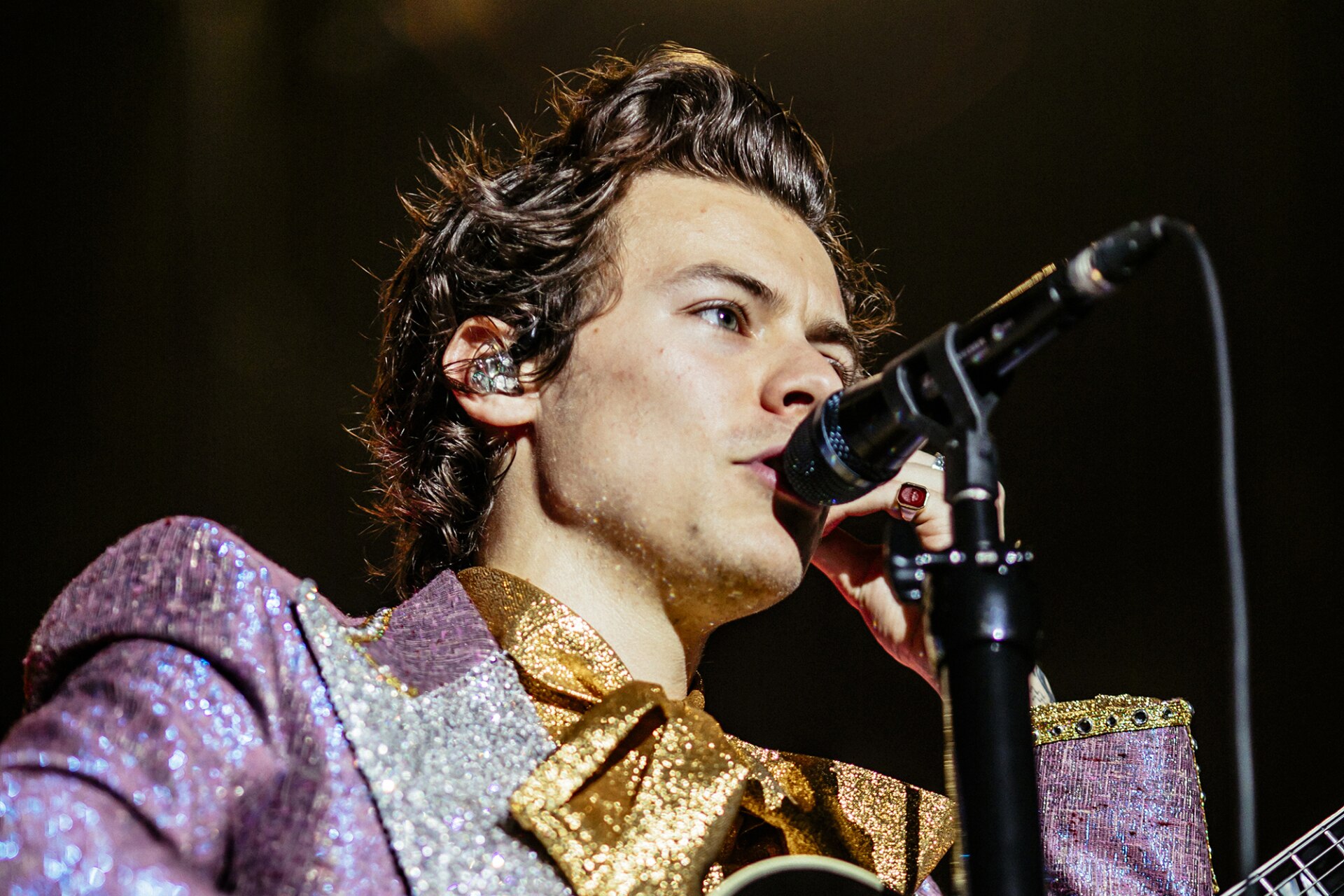 The Best Harry Styles Concert Outfits Inspiration For Your Moodboard