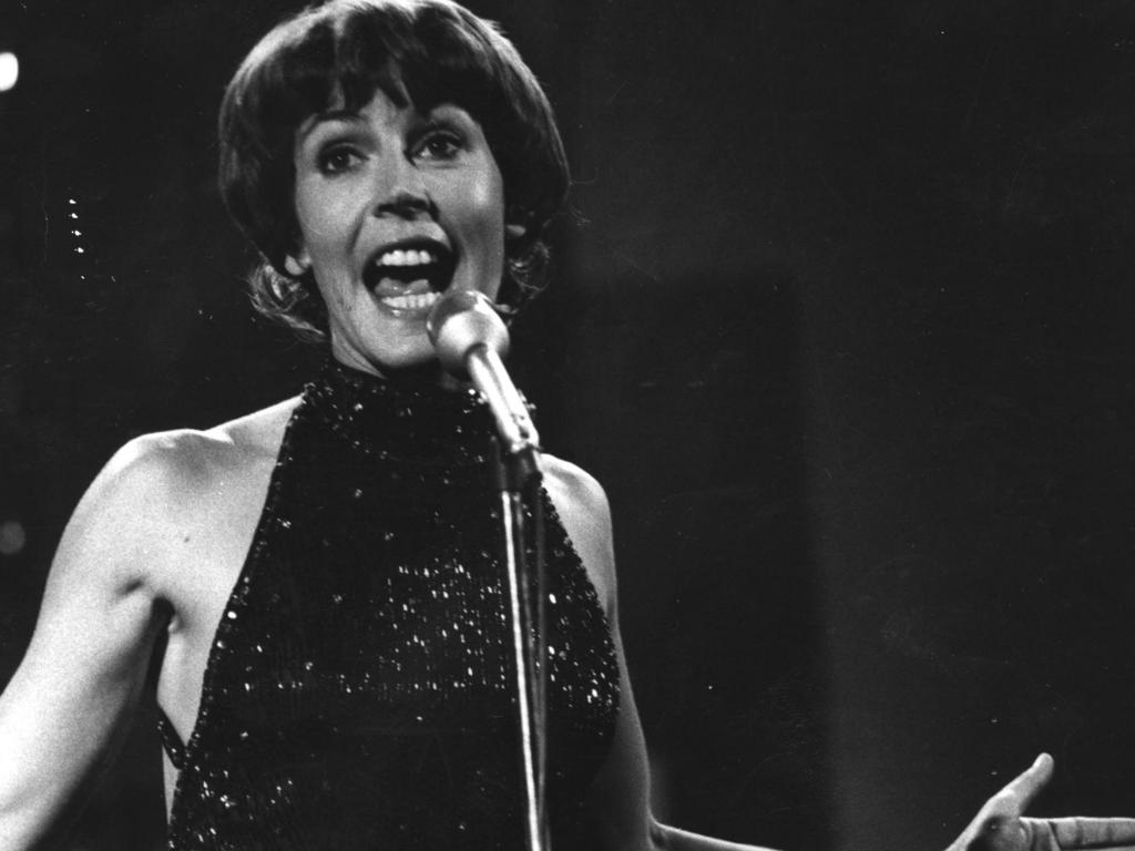 Helen Reddy dead: I Am Woman singer dies aged 78 The Chronicle