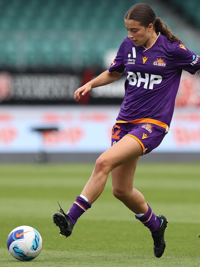 Mihocic playing for Perth Glory in early 2022, before the injury. Picture: Robert Cianflone/Getty Images