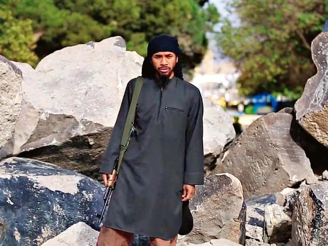 ‘Not one cent’. Neil Prakash as seen in an Islamic State propaganda video.