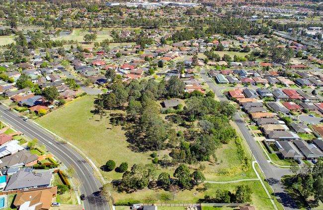 The site is the last relatively-untouched parcels of land in Narellan Vale.