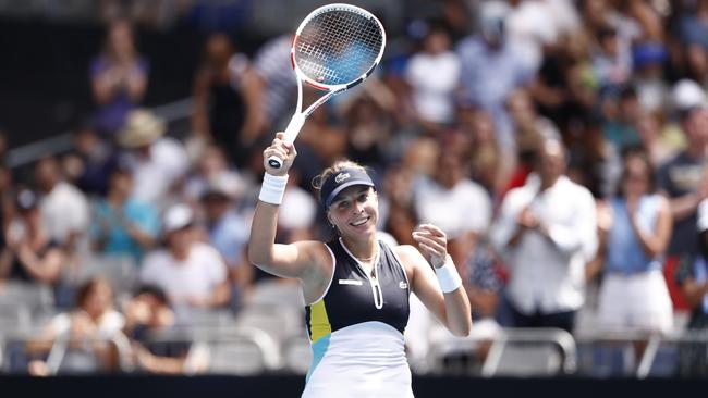 Kontaveit pays tribute to the crowd after her groundbreaking win. Picture: Getty Images