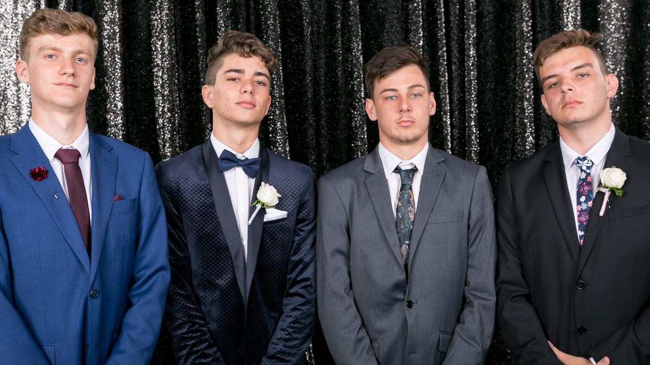 Year 12s glam up | The Courier Mail