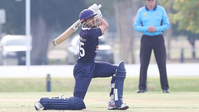 Daanish Mehta in action for Geelong. Picture: Alan Barber