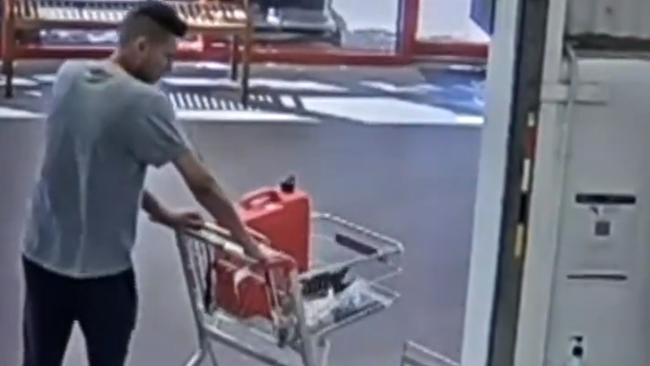 Footage shows Jasmeen Kaur's former partner Tarikjot Singh buying the items he would use to abduct and bury her alive. Picture: 7 NEWS