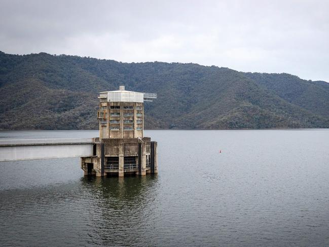 The farmers argue that GMW should operate Lake Eildon at 88 per cent capacity in late winter and spring in wet. Picture: Mark Stewart