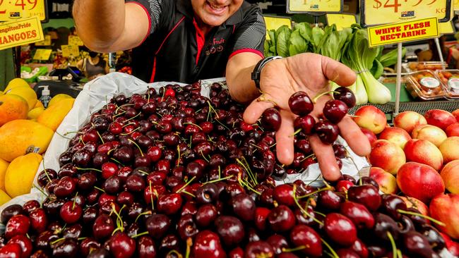 A Chinese newspaper has claimed Australian cherries are inferior. Picture: Tim Carrafa