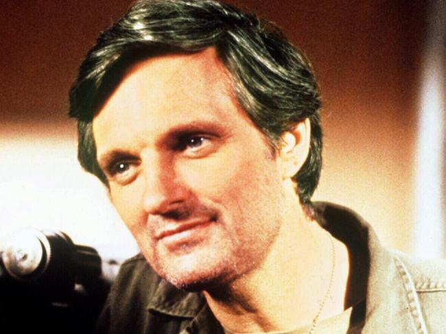 Actor Alan Alda in TV show 'MASH'.