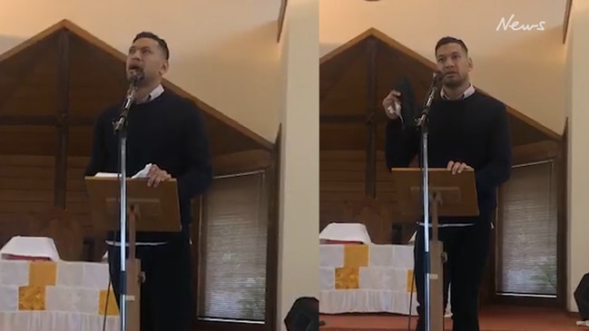 Israel Folau in tears discussing bushfires