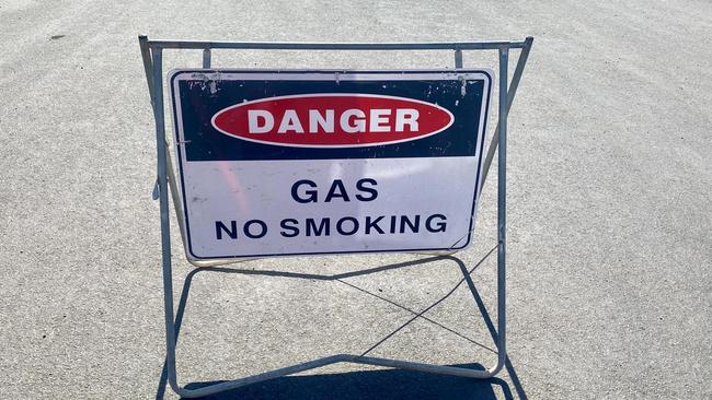 A major gas leak has continued overnight in Roma, with the Maranoa Regional Council now urging residents to limit their home gas usage. Photo: Facebook