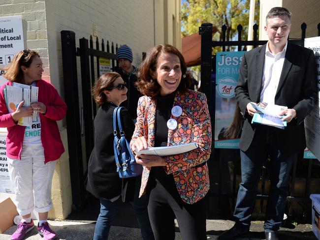Jilly Gibson handing out voting pamphlets at Neutral Bay Public School during the North Sydney Council election. Pic: AAP Image/ Jeremy Piper