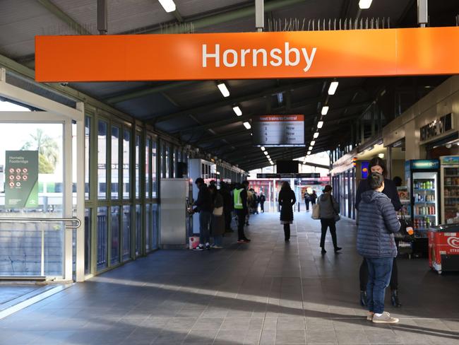 Hornsby train station