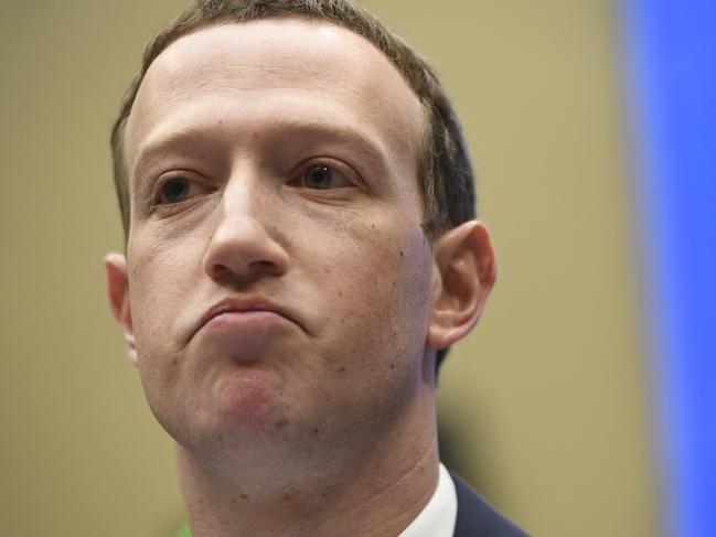 Facebook CEO and founder Mark Zuckerberg testifies during a US House Committee on Energy and Commerce hearing about Facebook on Capitol Hill in Washington, DC, April 11, 2018. (Photo by SAUL LOEB / AFP)