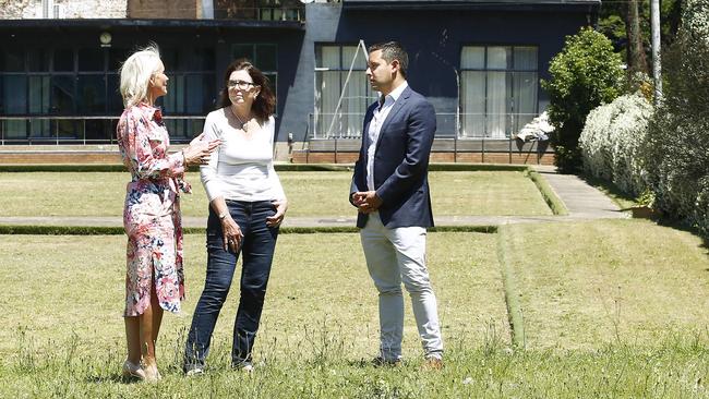 L to R: Woollahra Councillor Harriet Price, Friends of Trumper Park President Melinda Hatton and State member Sydney Alex Greenwich, at the site of Paddington Bowling Cub. Picture: John Appleyard