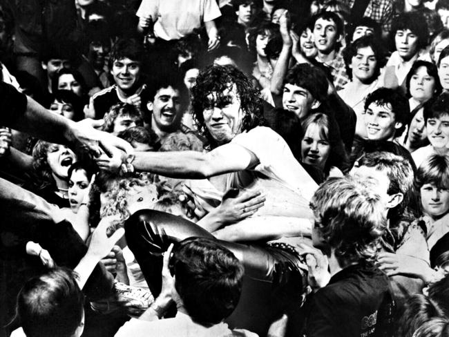 Jimmy Barnes in the crowd during Cold Chisel ‘Last Stand’ farewell concert in Sydney in 1983.