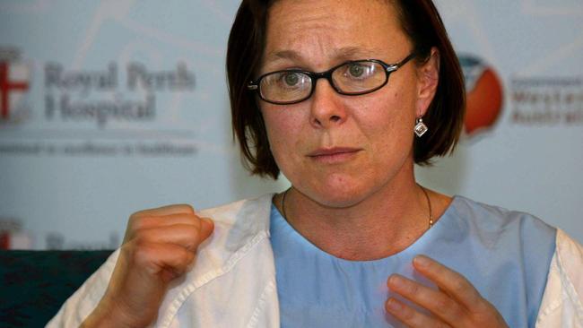 Surgeon Fiona Wood, the director of the Major Burns Unit at Royal Perth Hospital, speaks about the many badly-burnt victims being brought in from the Bali tragedy.