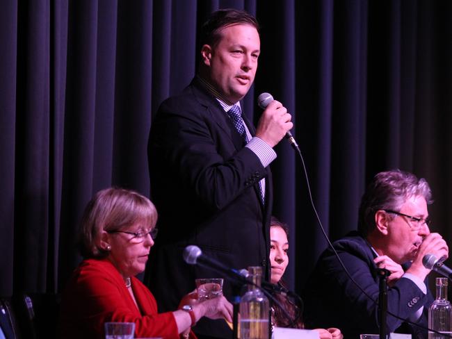 Jason Falinski, Liberal candidate for Mackellar, addresses the forum.