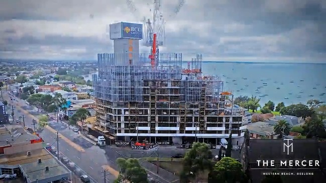 The Mercer construction in time lapse