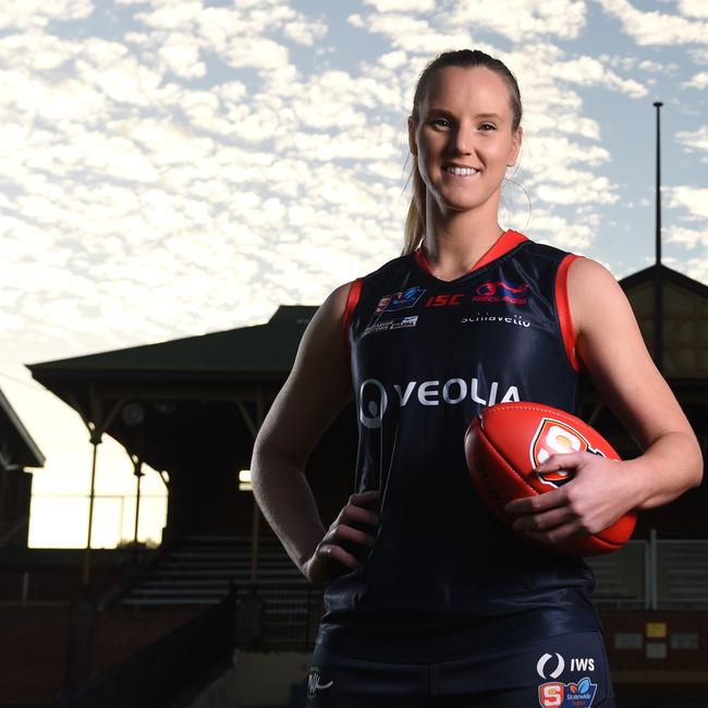 Norwood skipper Alison Ferrall ahead of last season’s finals series. Ferrall is keen to lead the Redlegs again in 2021. Picture: Naomi Jellicoe